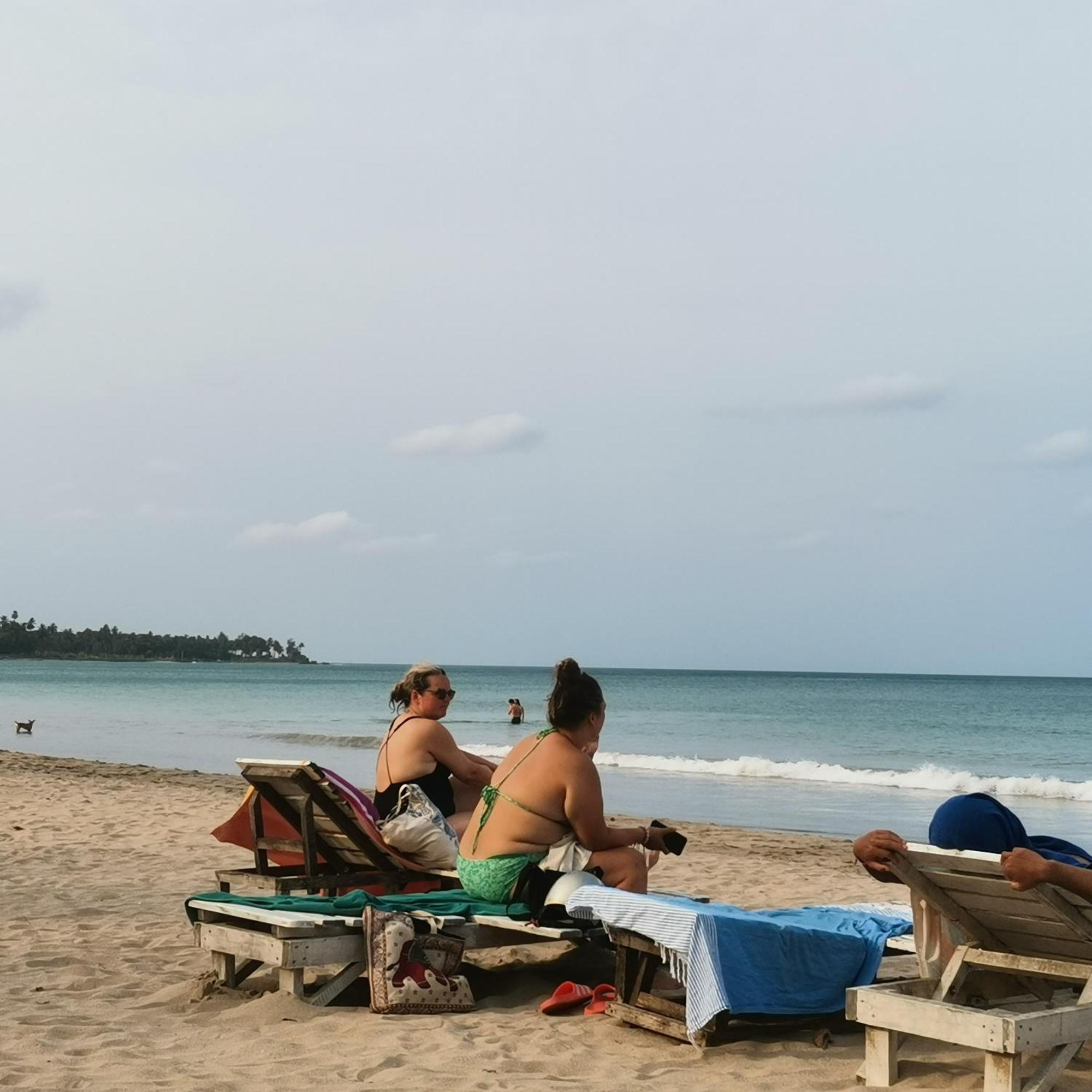 Surf Reef Beach トリンコマリー エクステリア 写真
